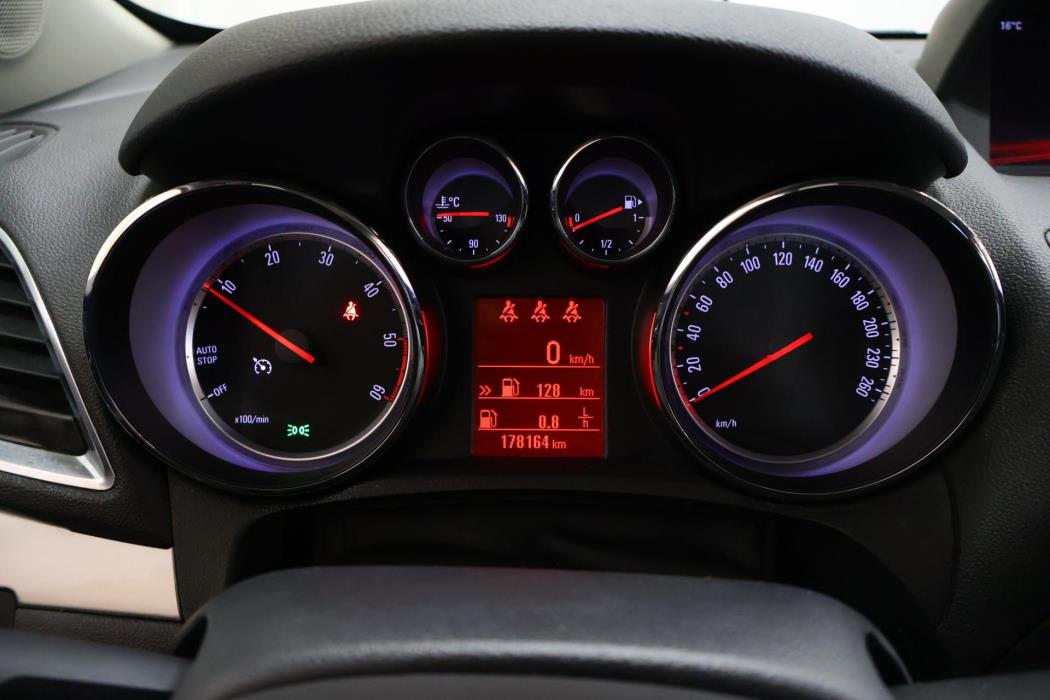 OPEL Mokka 2016