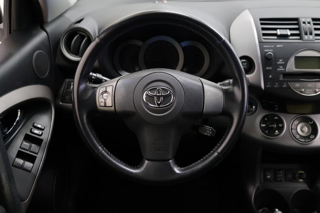 TOYOTA RAV4 2006