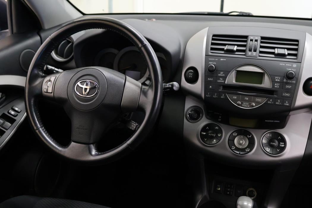 TOYOTA RAV4 2006