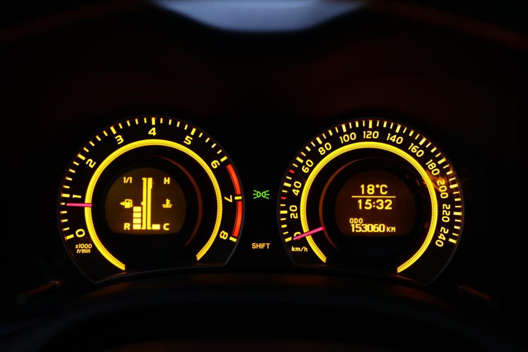 TOYOTA Corolla 2010