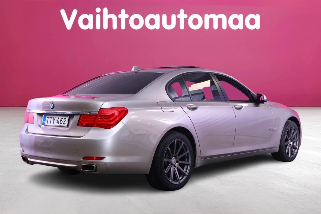 BMW 730 2008