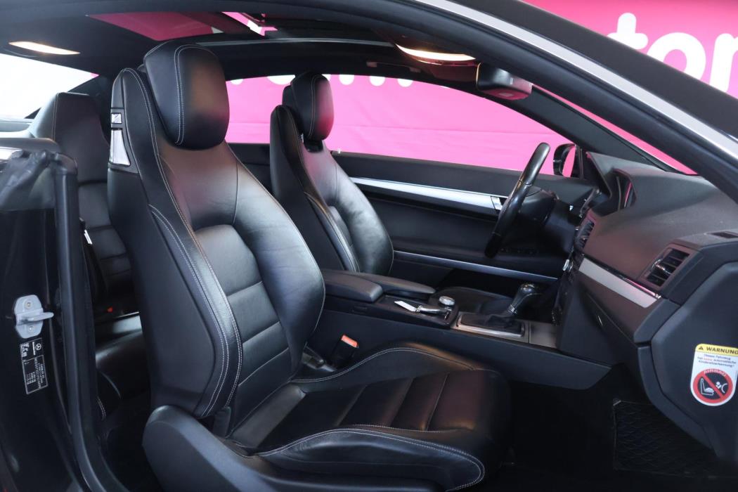 MERCEDES-BENZ E 2009