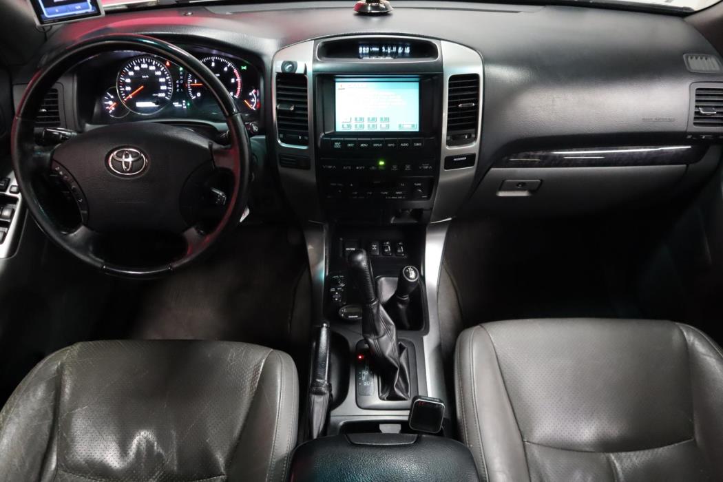 TOYOTA Land Cruiser 2009