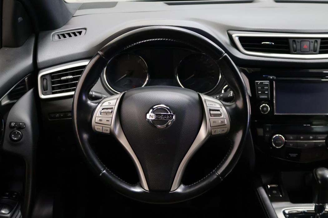 NISSAN Qashqai 2014