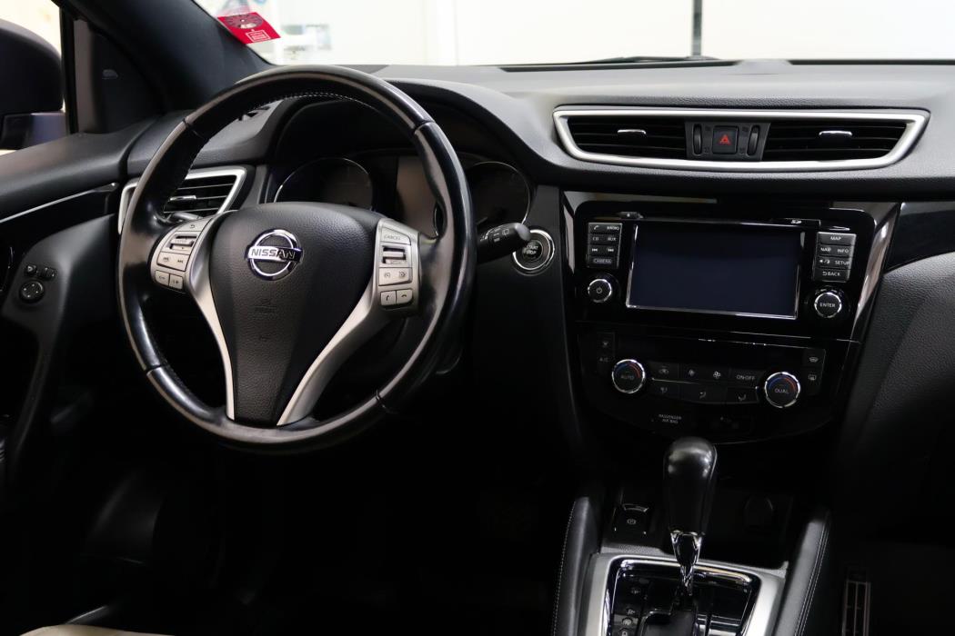 NISSAN Qashqai 2014