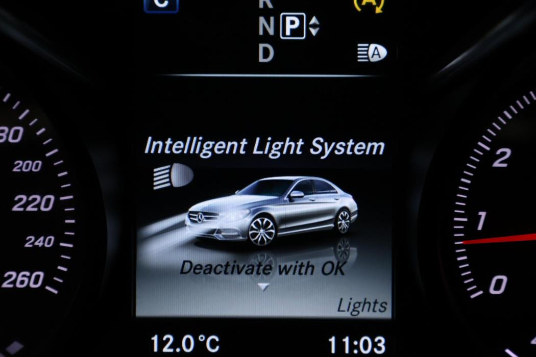 MERCEDES-BENZ C 2014