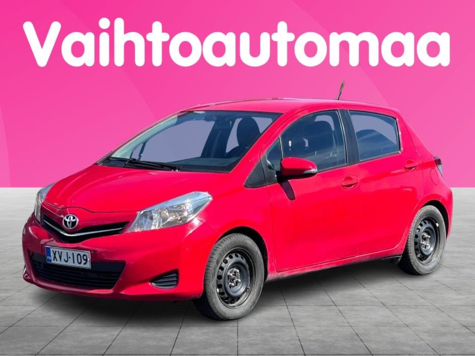 TOYOTA Yaris 2013