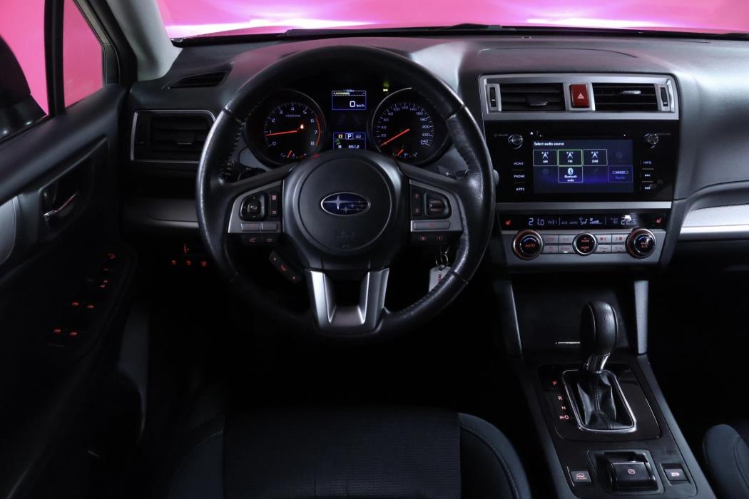 SUBARU Outback 2016