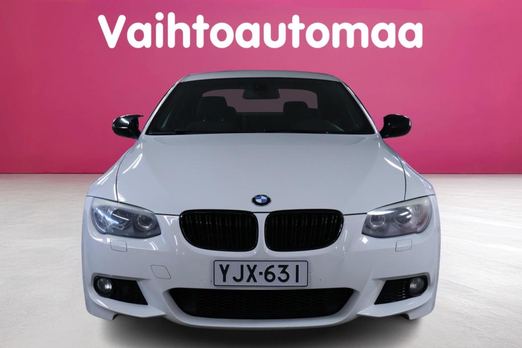 BMW 320 2010