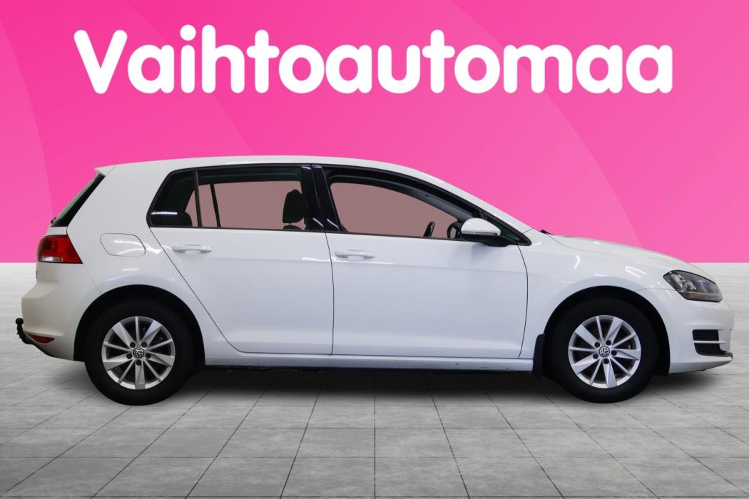 VOLKSWAGEN Golf 2014