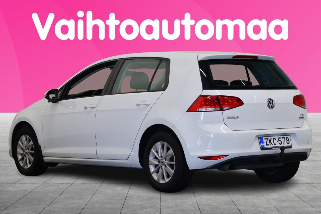 VOLKSWAGEN Golf 2014