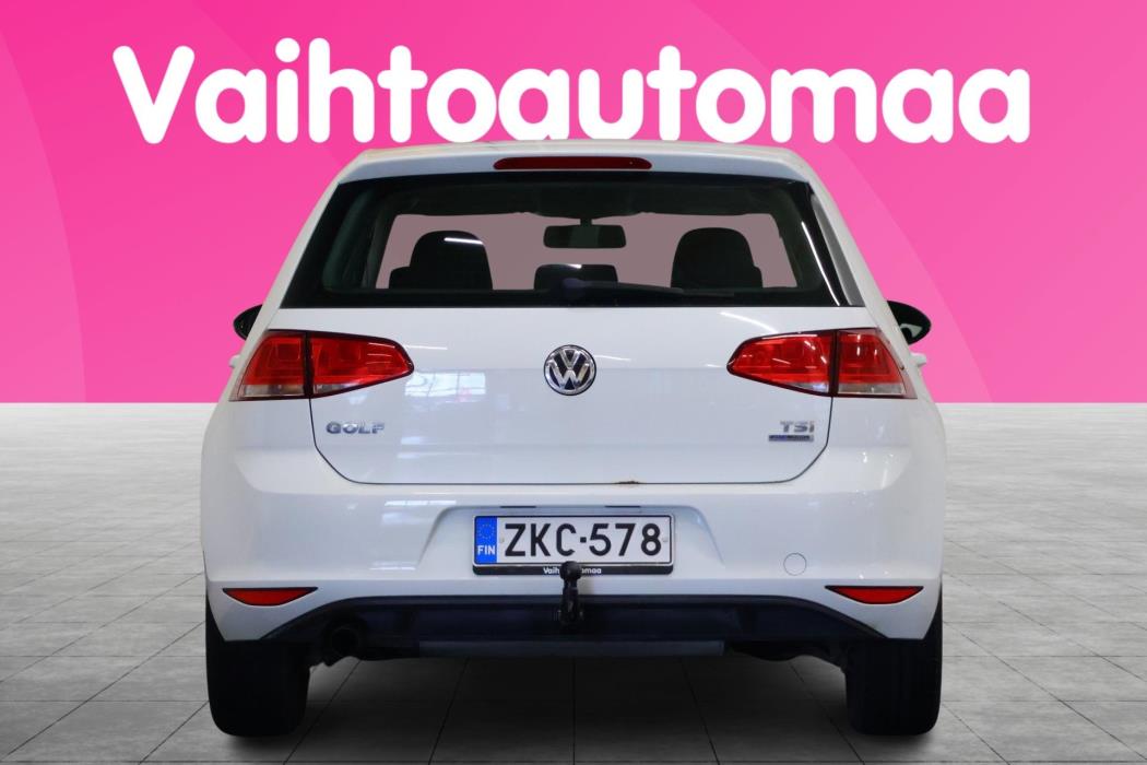 VOLKSWAGEN Golf 2014