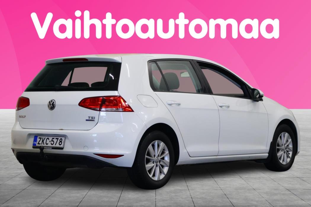 VOLKSWAGEN Golf 2014