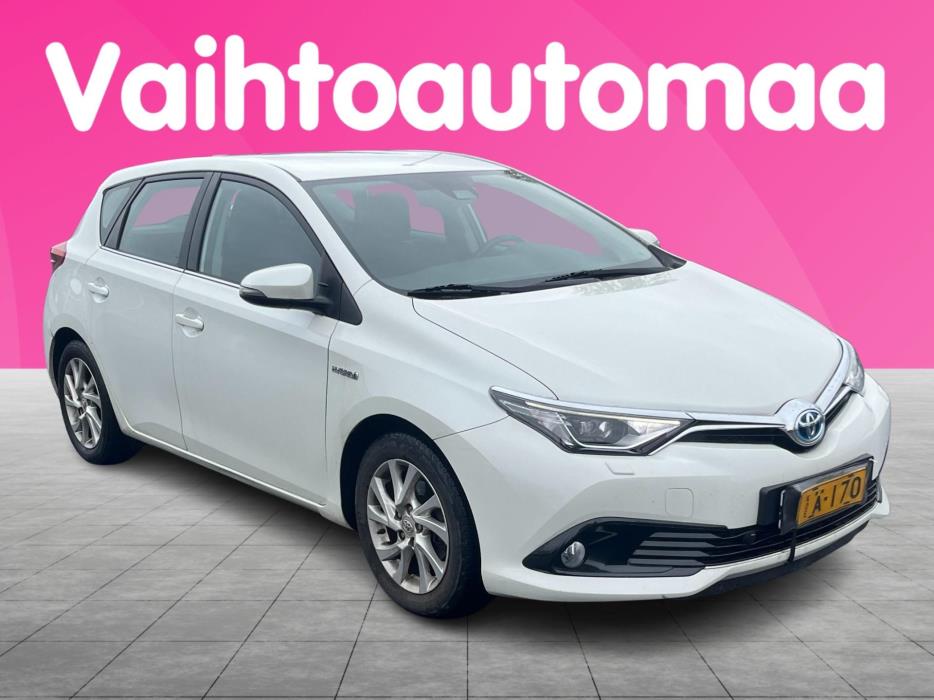 TOYOTA Auris 2017