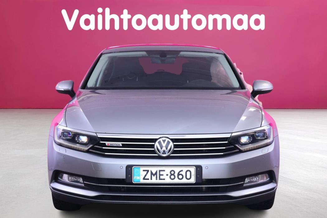 VOLKSWAGEN Passat 2018