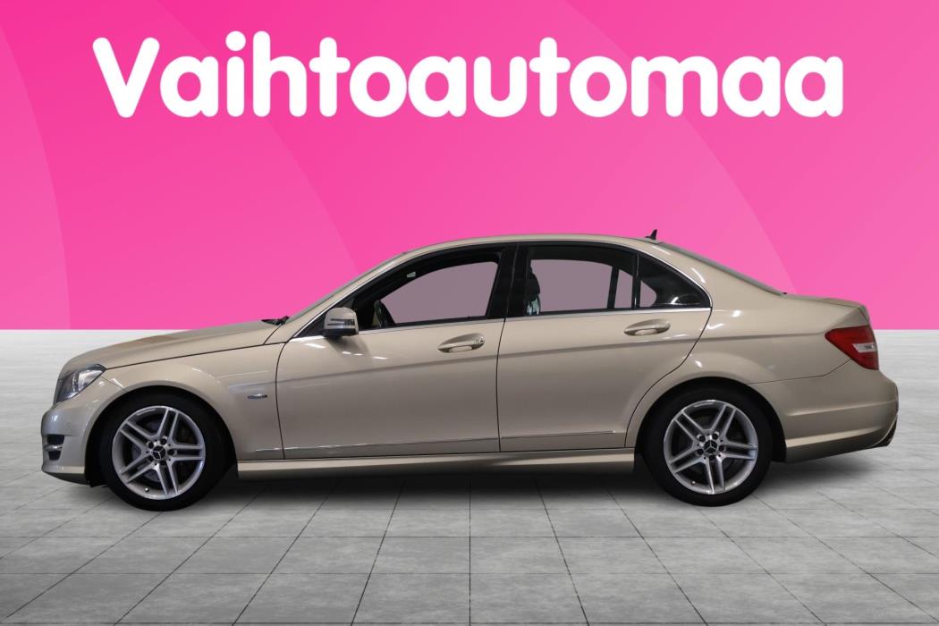 MERCEDES-BENZ C 2011