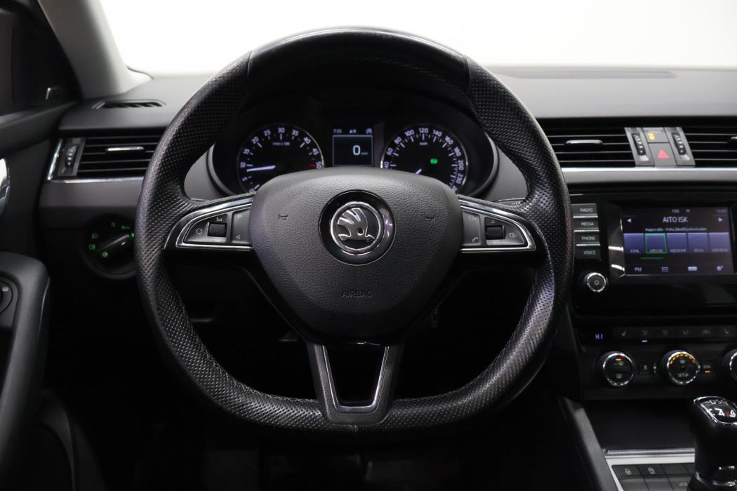 SKODA Octavia 2015