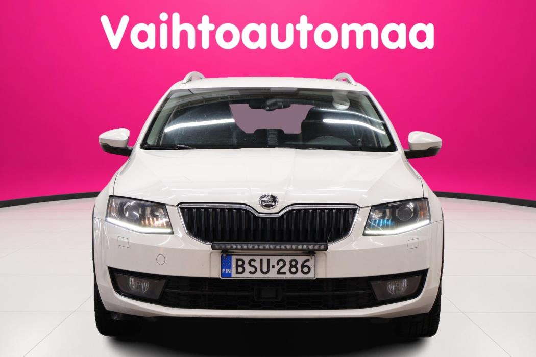 SKODA Octavia 2015