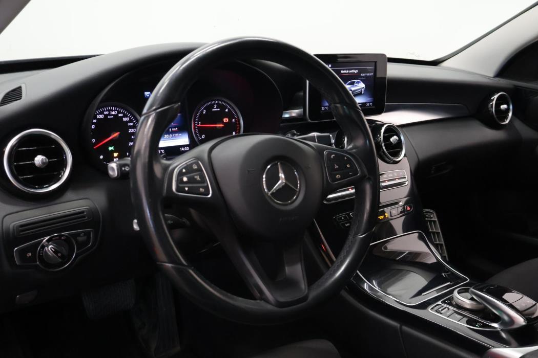 MERCEDES-BENZ C 2015
