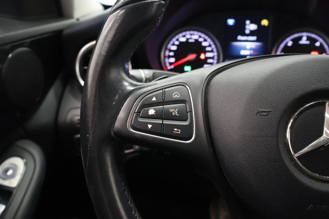 MERCEDES-BENZ C 2015