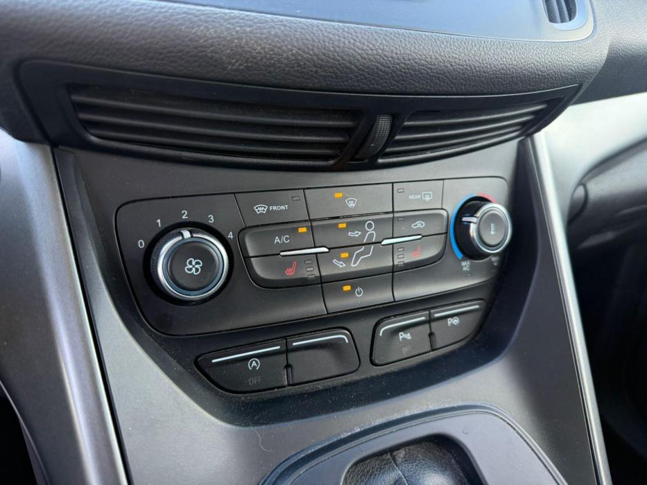 FORD Kuga 2017