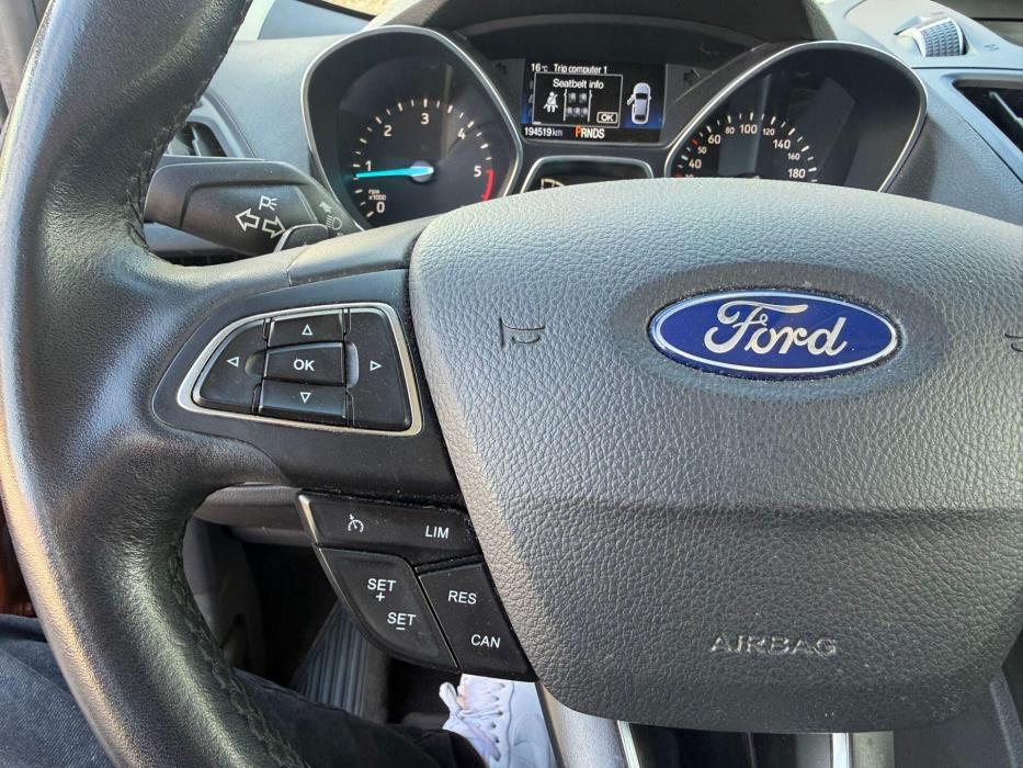 FORD Kuga 2017
