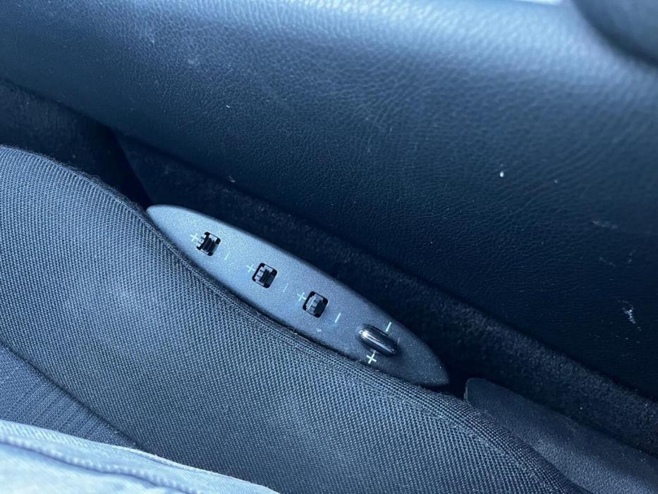 MERCEDES-BENZ C 2005