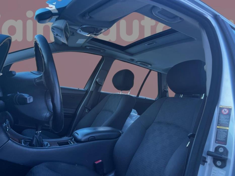 MERCEDES-BENZ C 2005