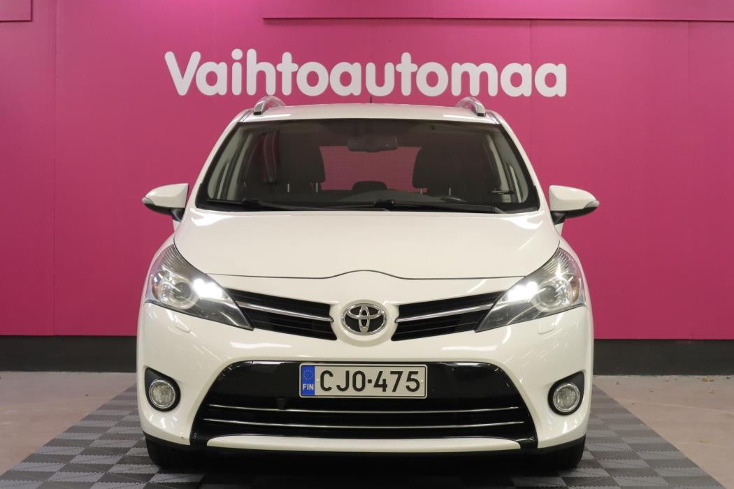 TOYOTA Verso 2014