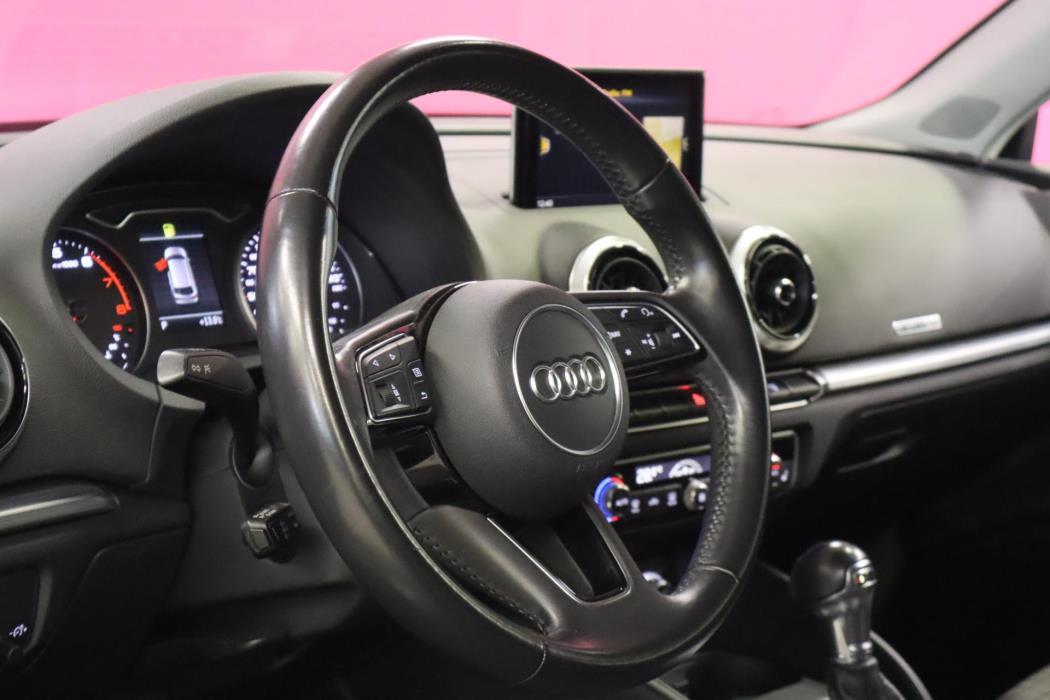 AUDI A3 2017