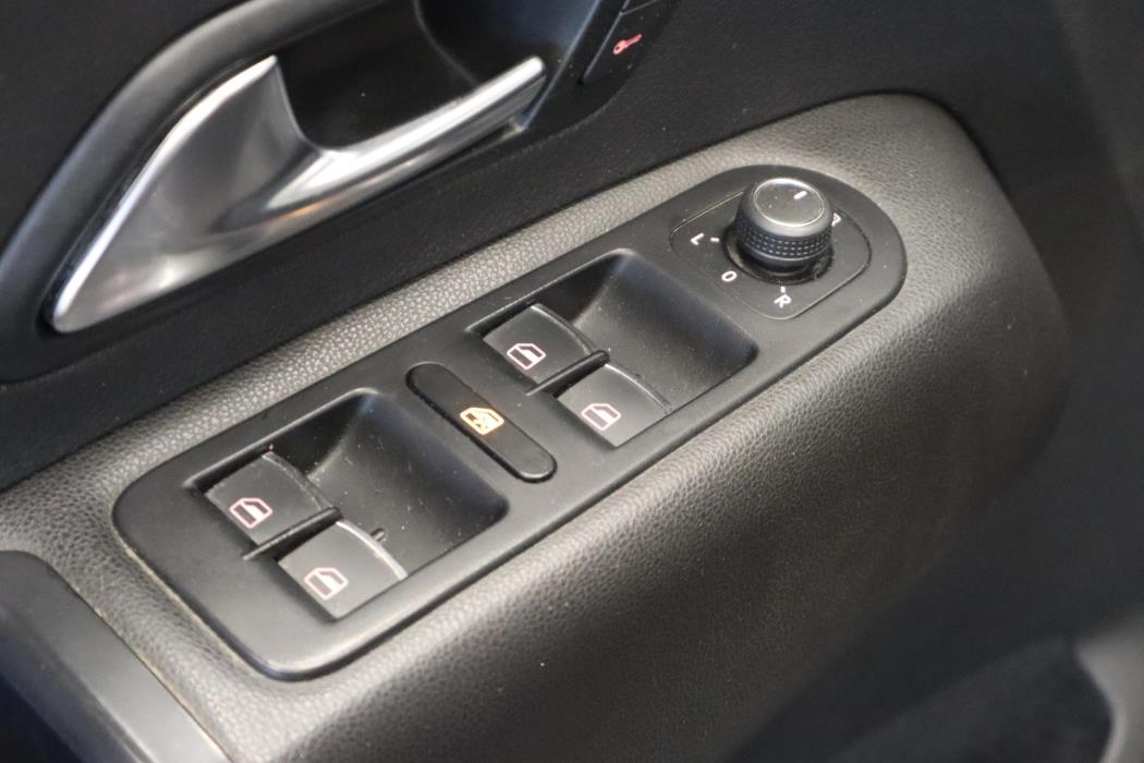 VOLKSWAGEN Amarok 2018