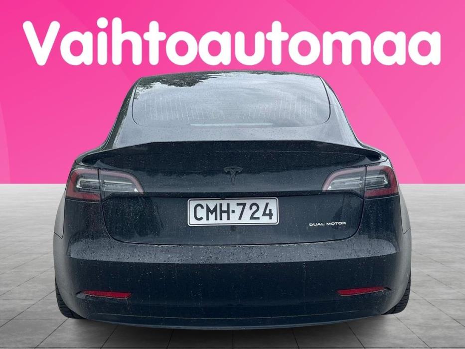 TESLA Model 3 2019