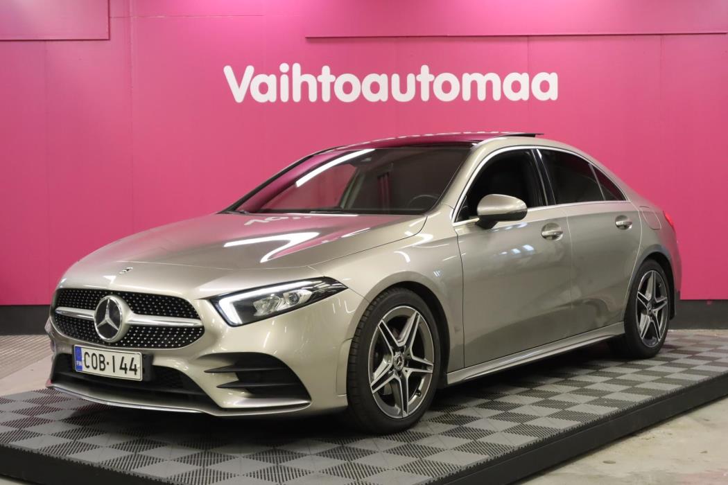 MERCEDES-BENZ A 2020