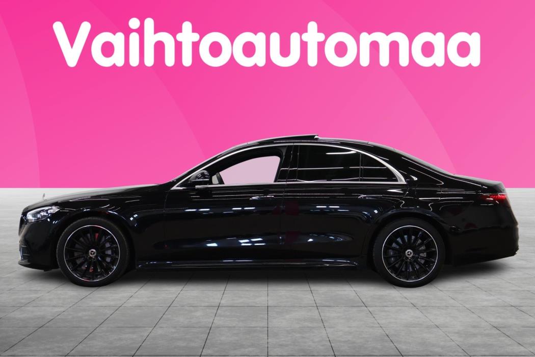MERCEDES-BENZ S 2023