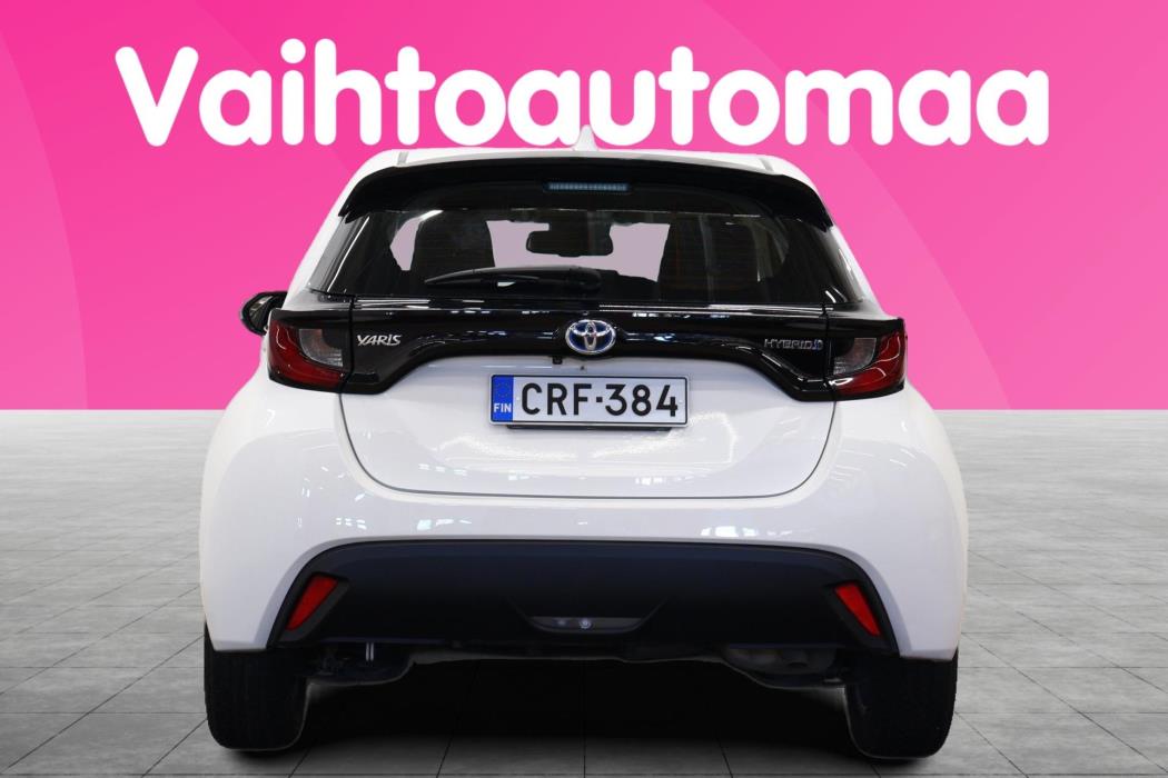 TOYOTA Yaris 2022