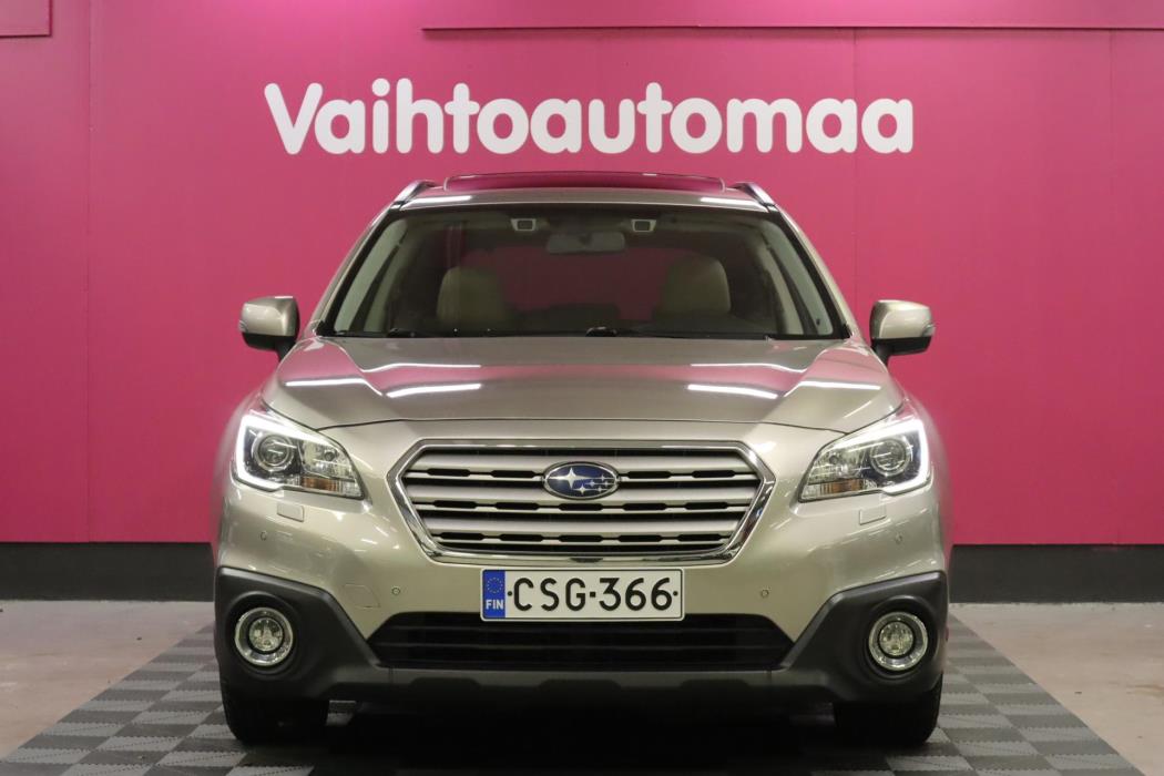 SUBARU Outback 2015