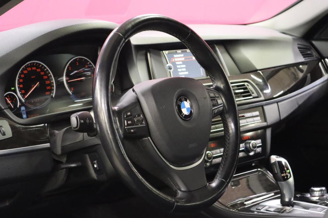 BMW 520 2014
