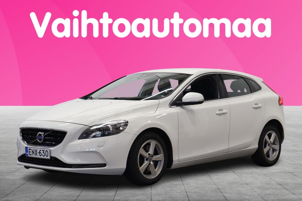 VOLVO V40 2016