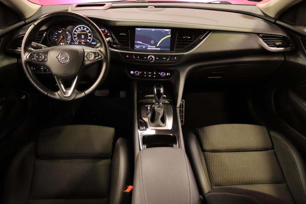 OPEL Insignia 2018