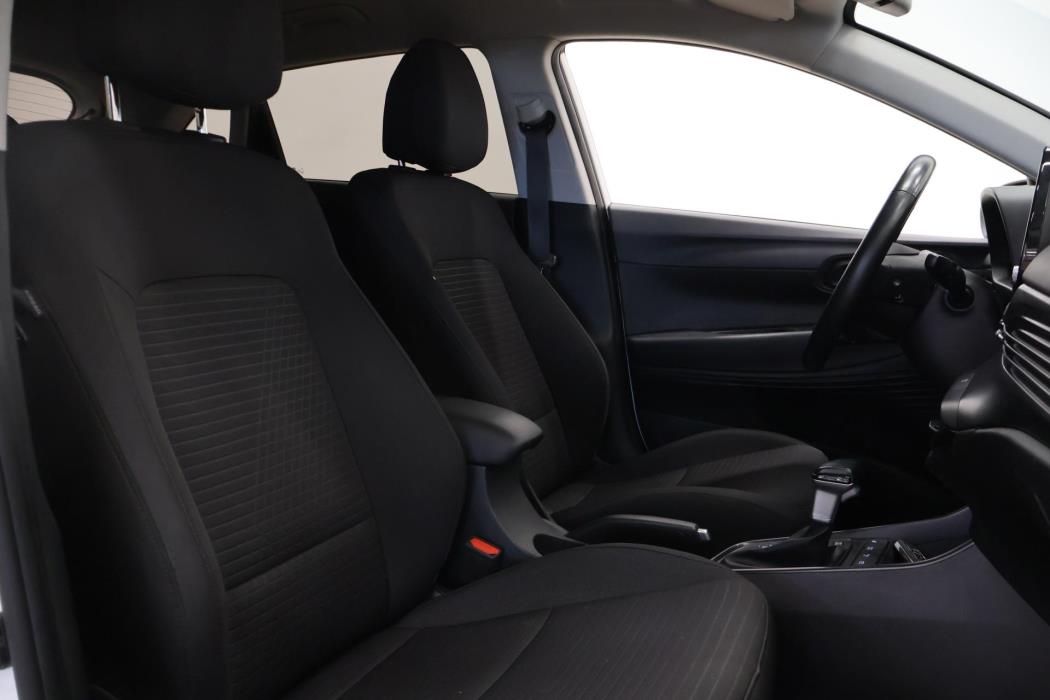 HYUNDAI i20 2021