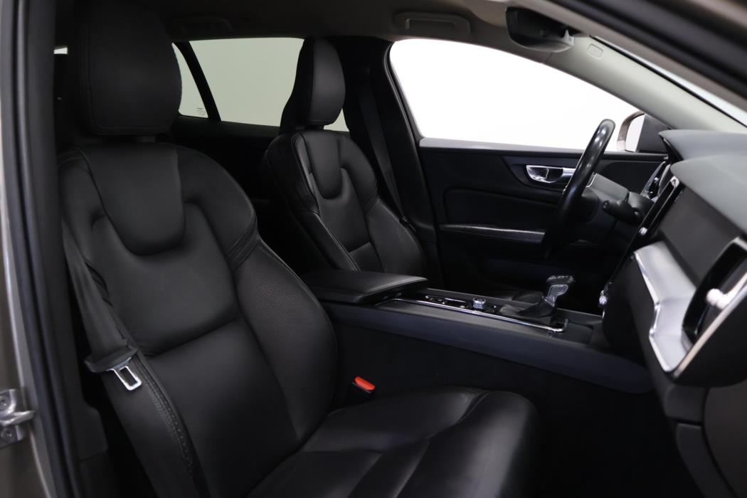 VOLVO V60 Cross Country 2019