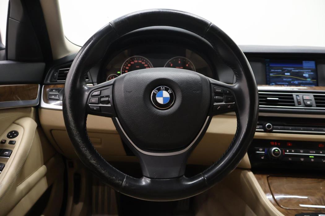 BMW 525 2012