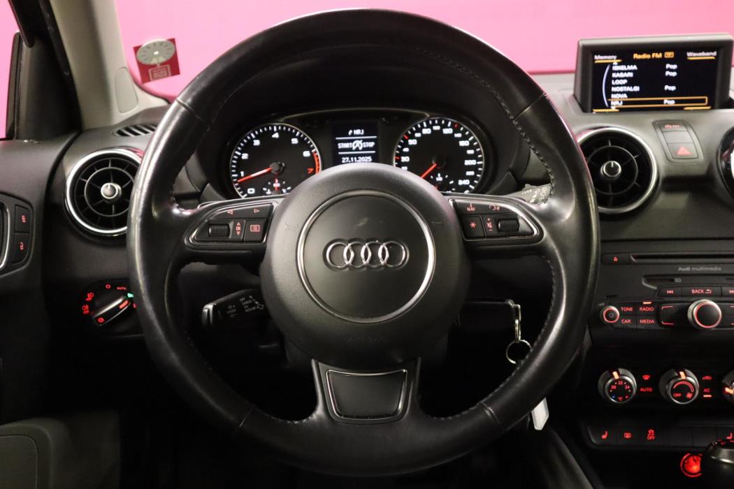 AUDI A1 2012
