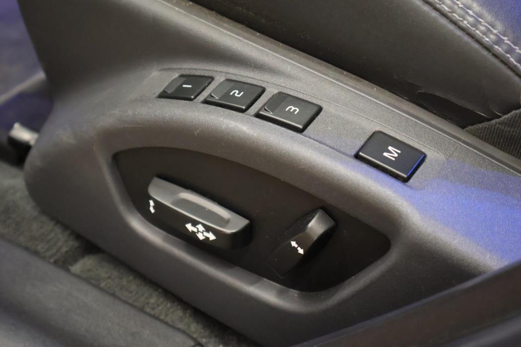 VOLVO V60 2012