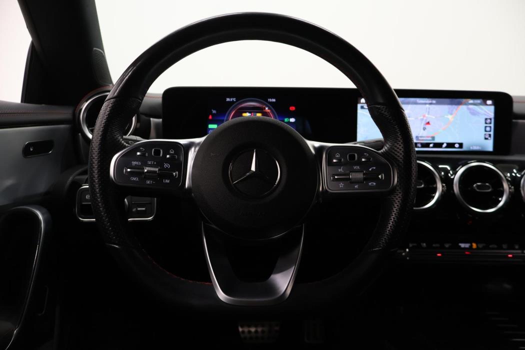 MERCEDES-BENZ CLA 2021