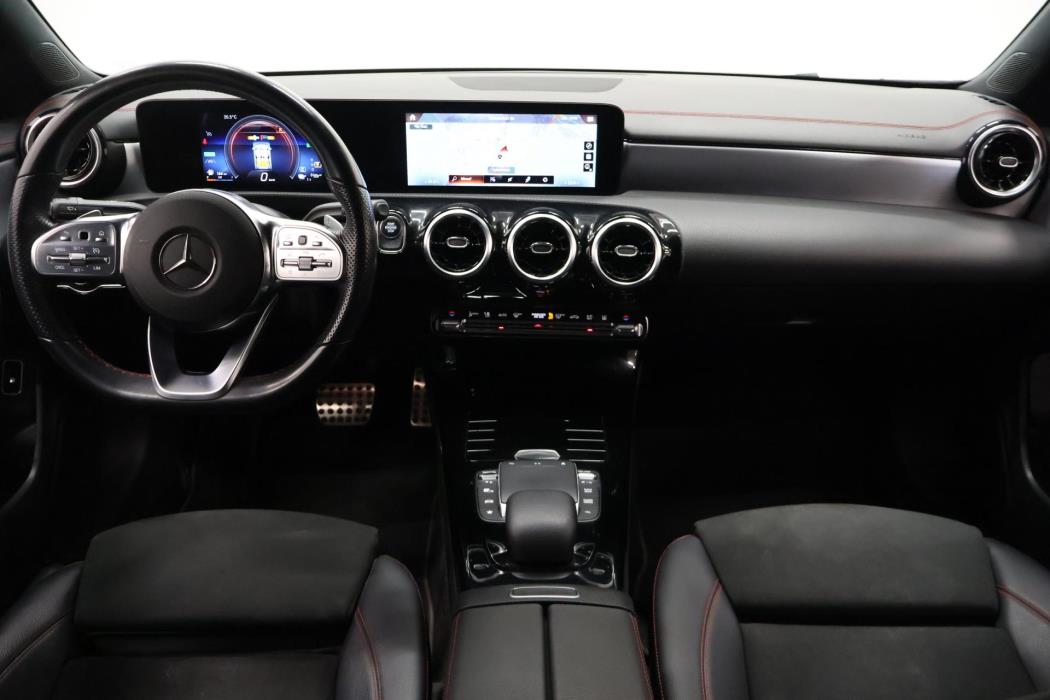 MERCEDES-BENZ CLA 2021