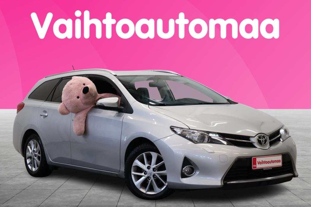 TOYOTA Auris 2013
