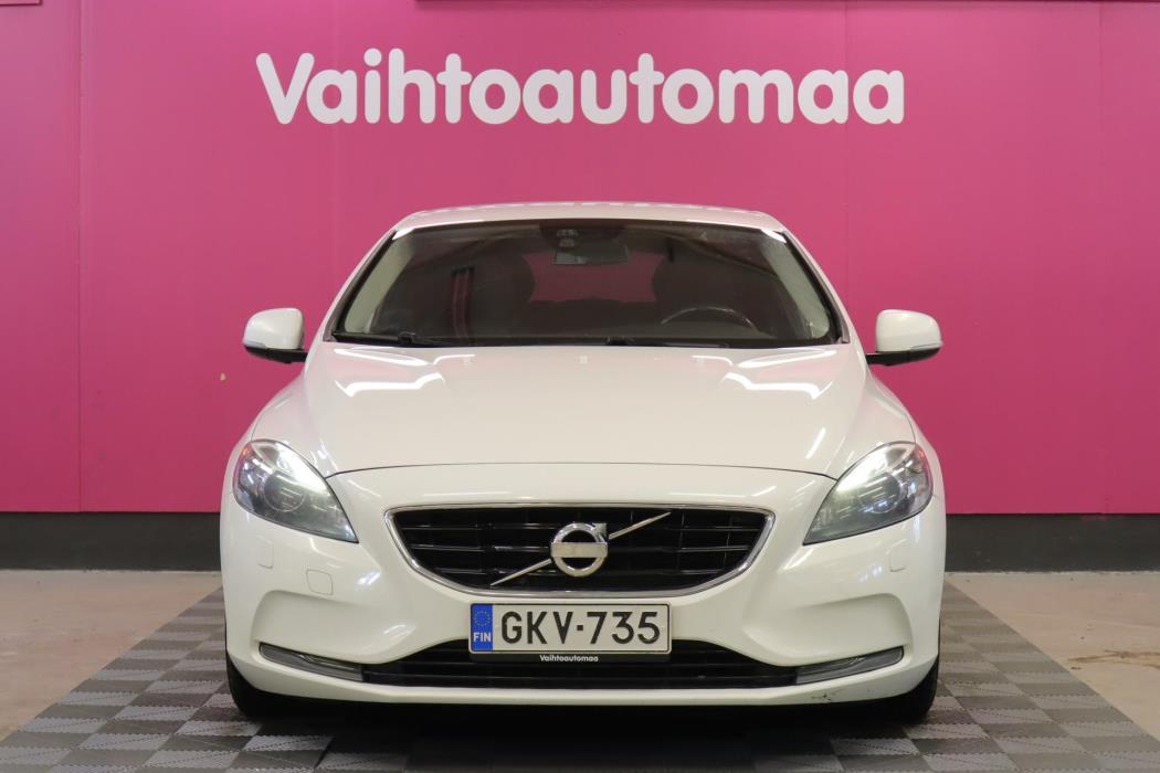VOLVO V40 2013