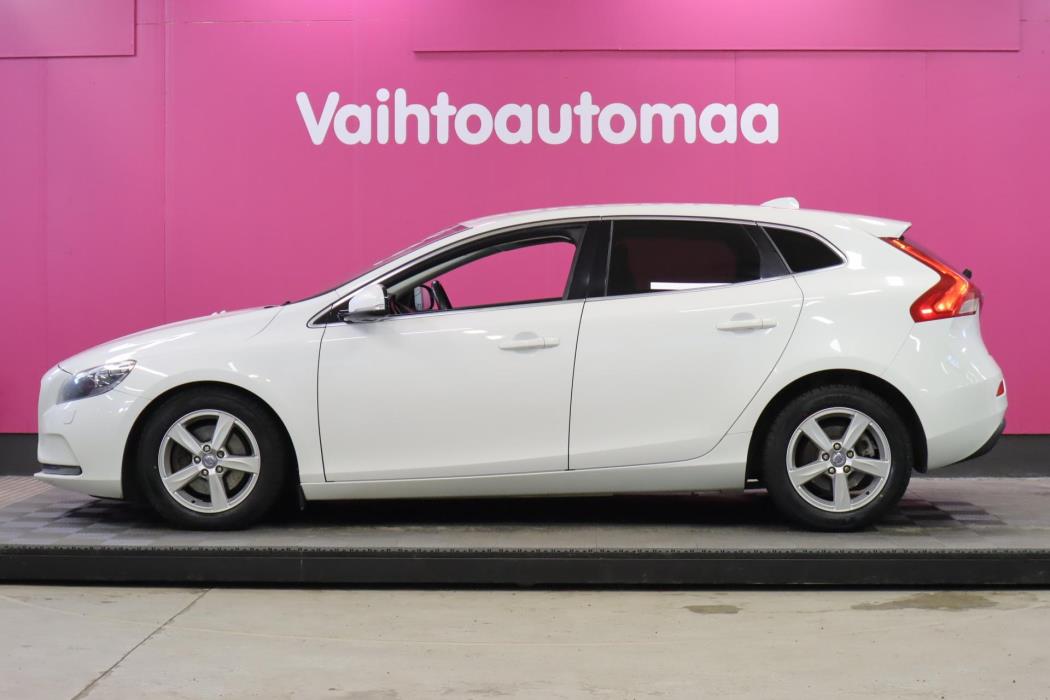 VOLVO V40 2013