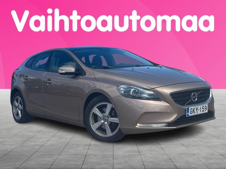 VOLVO V40 2014